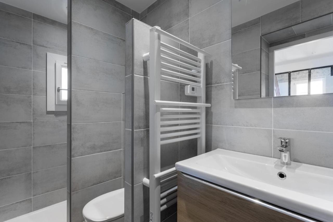 Outstanding Ac 2 Bedroom With Terrace Close To Beaches - Dodo Et Tartine Carqueiranne Kültér fotó